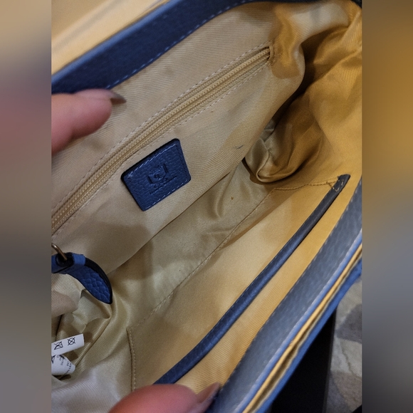 Corder London Emmeline Pebbled Leather Blue Crossbody Bag - Picture 8 of 11